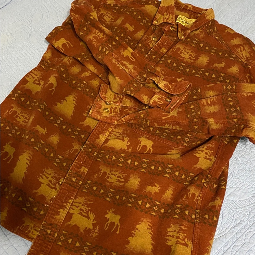 Cabela's Burgundy and Tan Patterned Shirt , thicker fabric - Picture 4 of 7